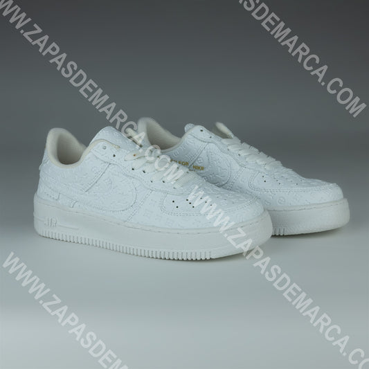 NIKE AIR FORCE BLANCO LV