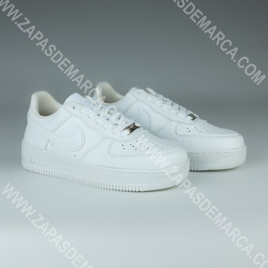 NIKE AIR FORCE BLANCO